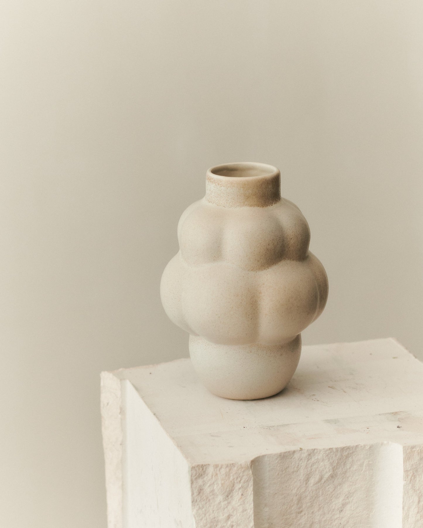 PETIT VASE BALLOON 04