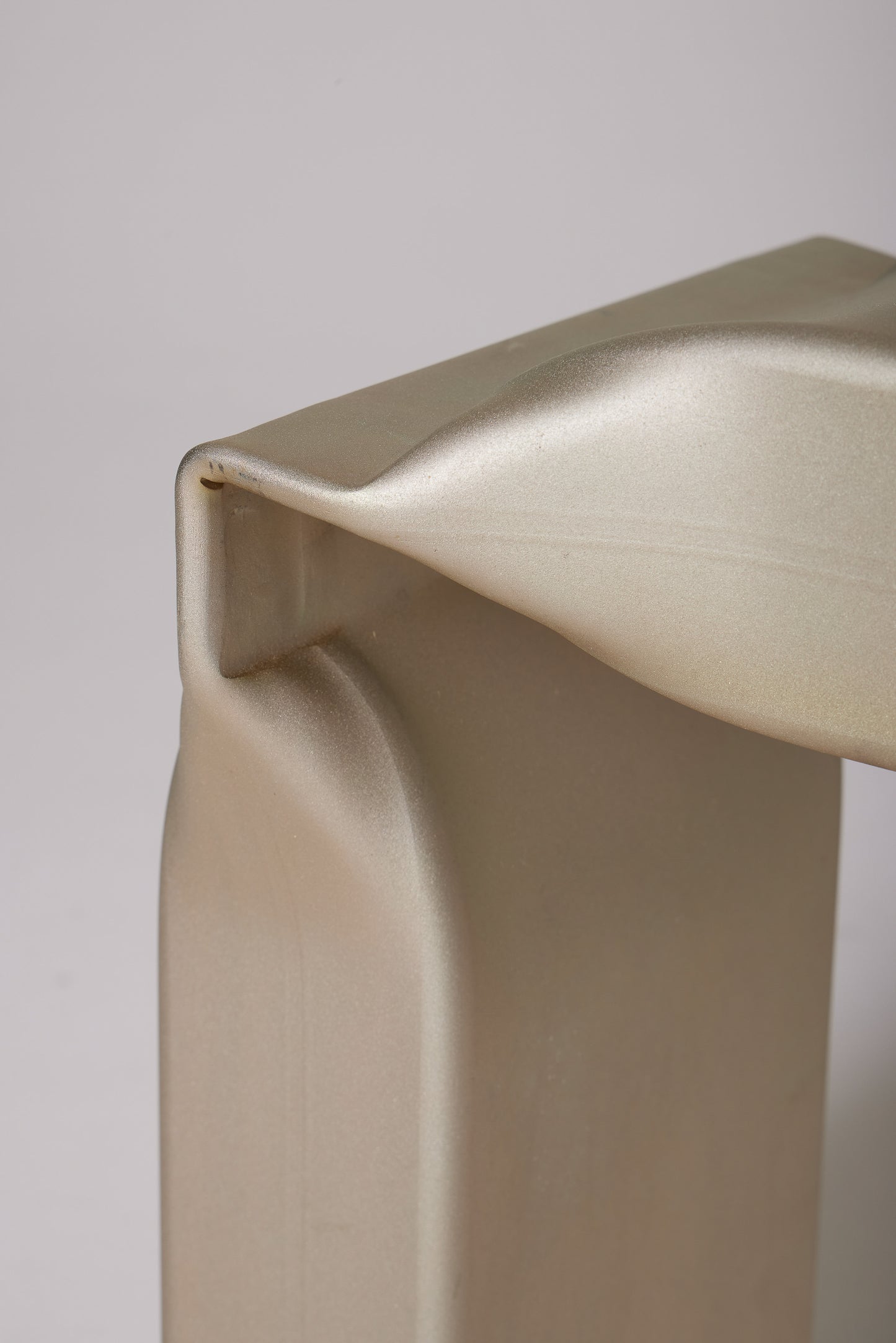 BANC "TUBE STOOL ZINC-PLATED"