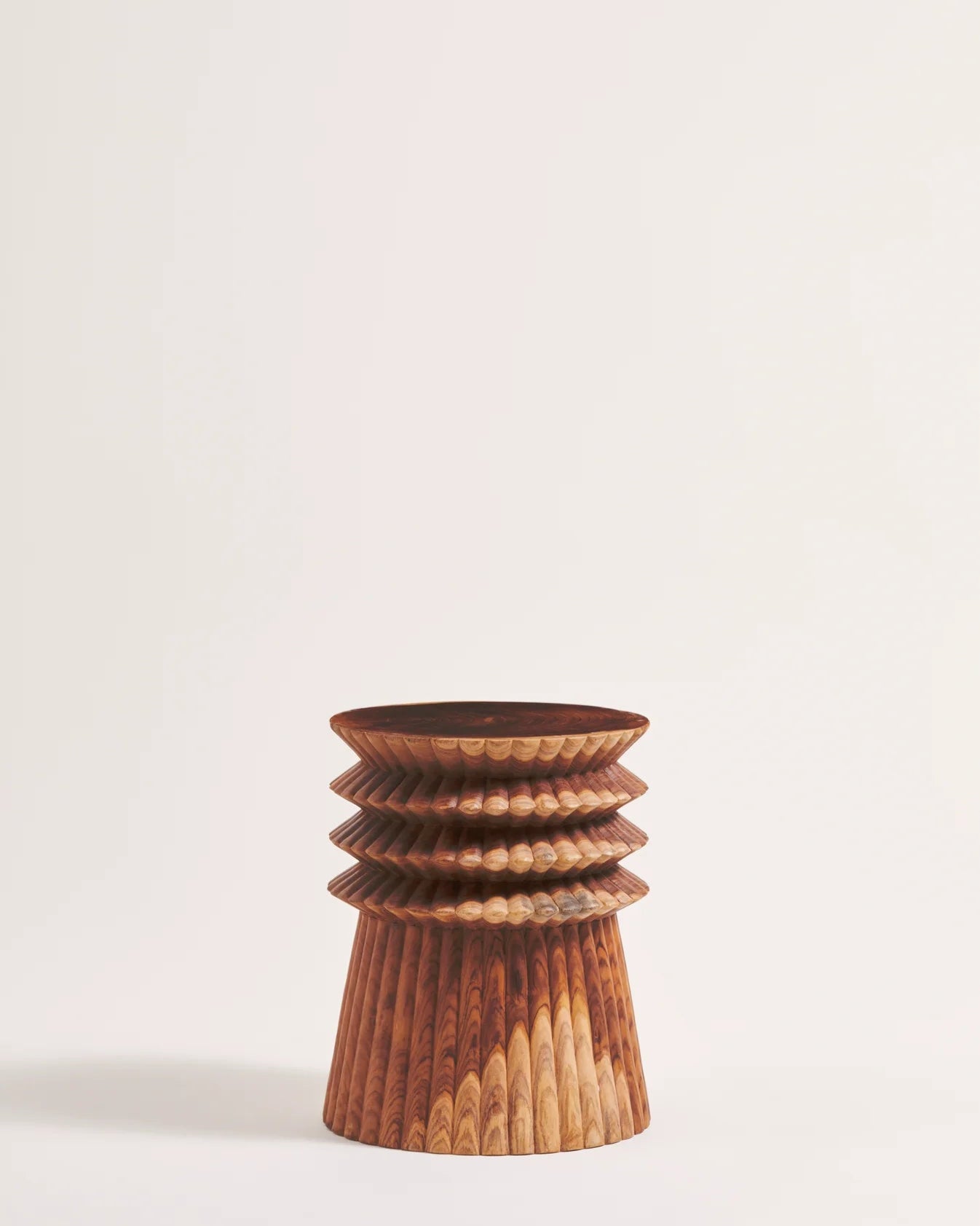 TABOURET EN BOIS BRUNA