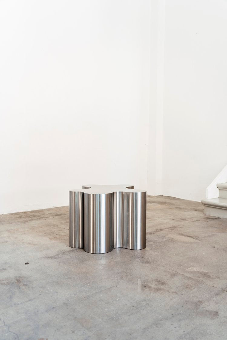 “SILVER ROOT” STOOL 