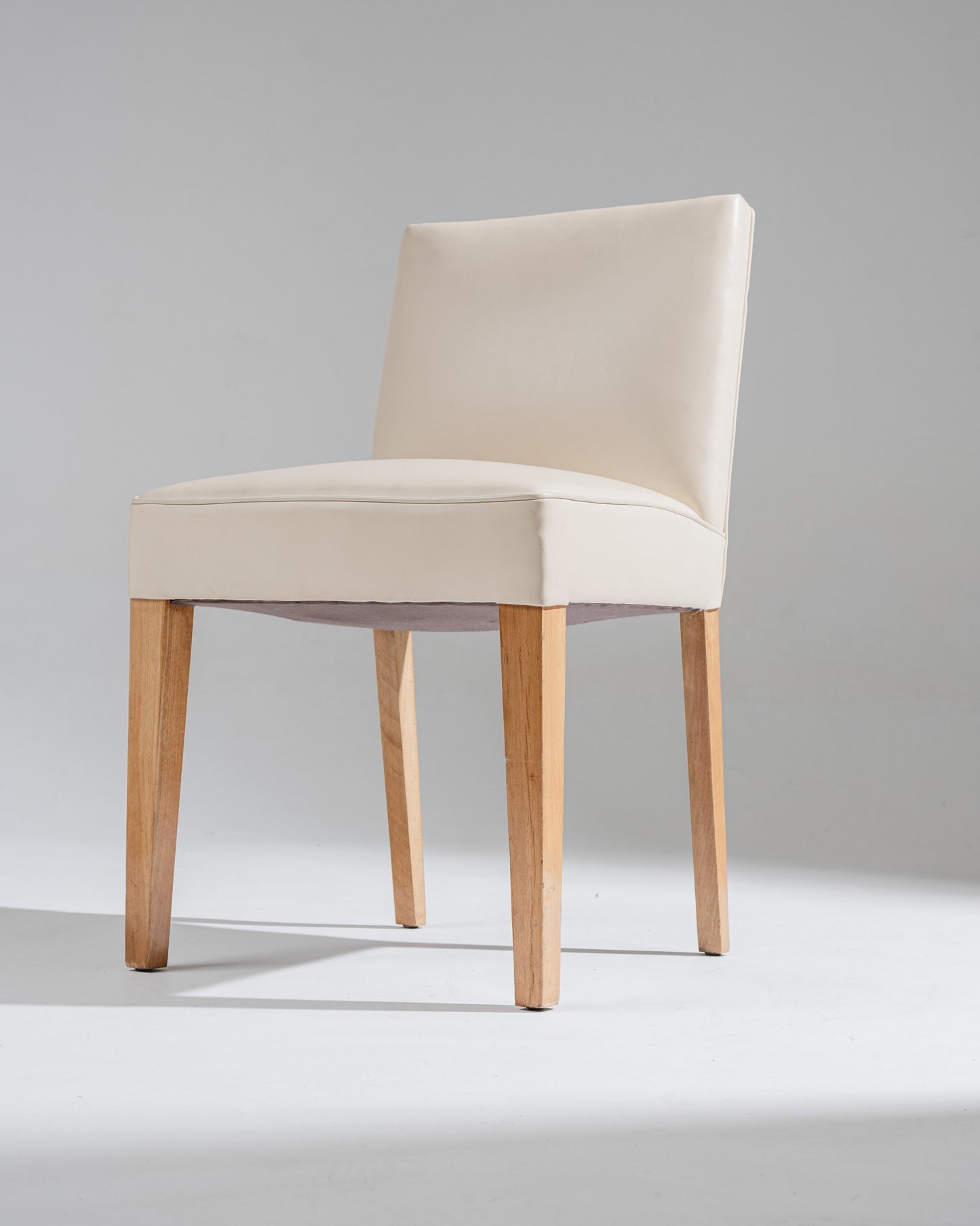 SYCAMORE CHAIR AND FABRIC