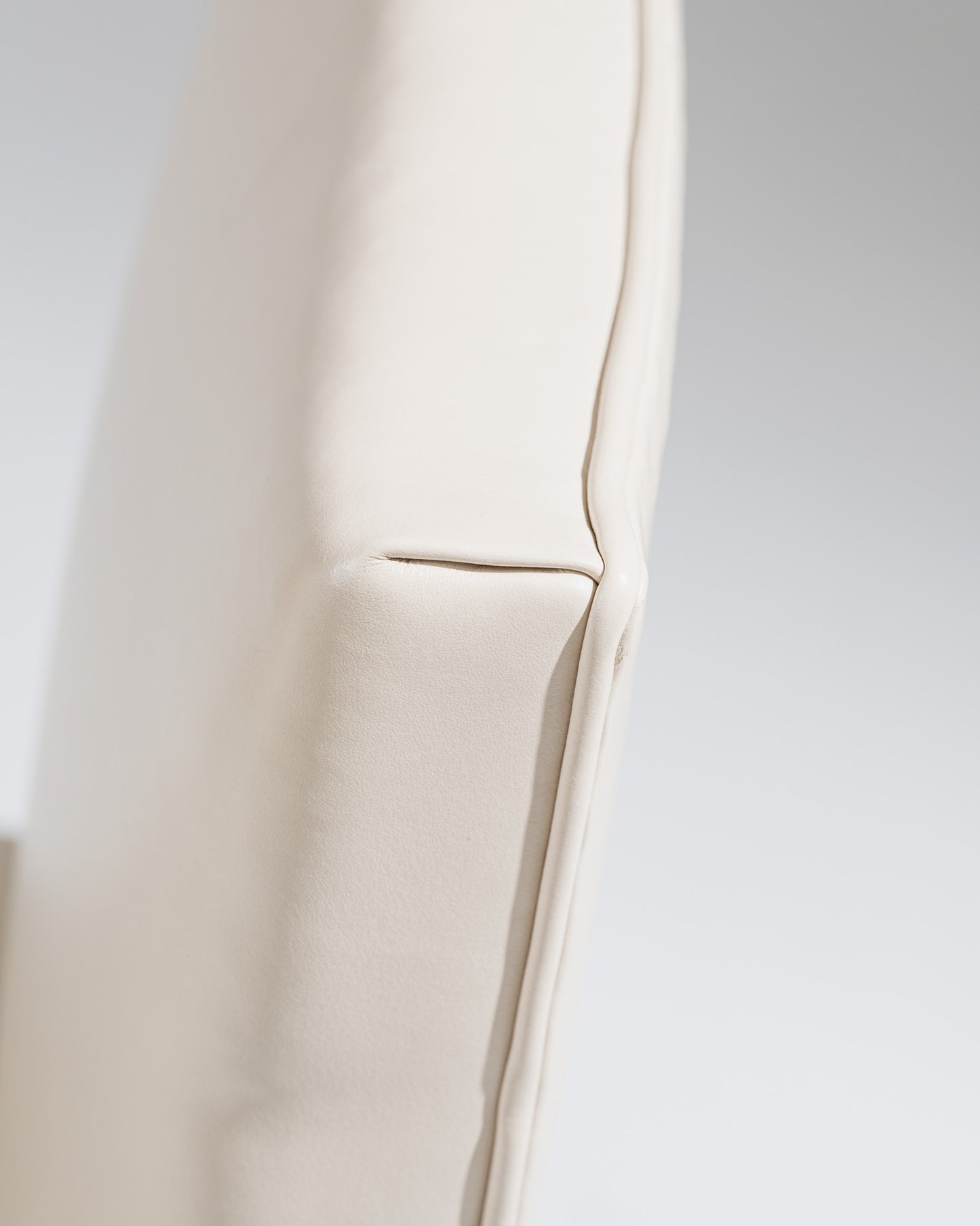 SYCAMORE CHAIR AND FABRIC