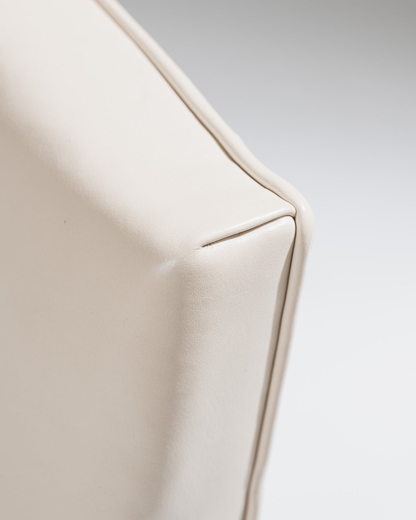 SYCAMORE CHAIR AND FABRIC