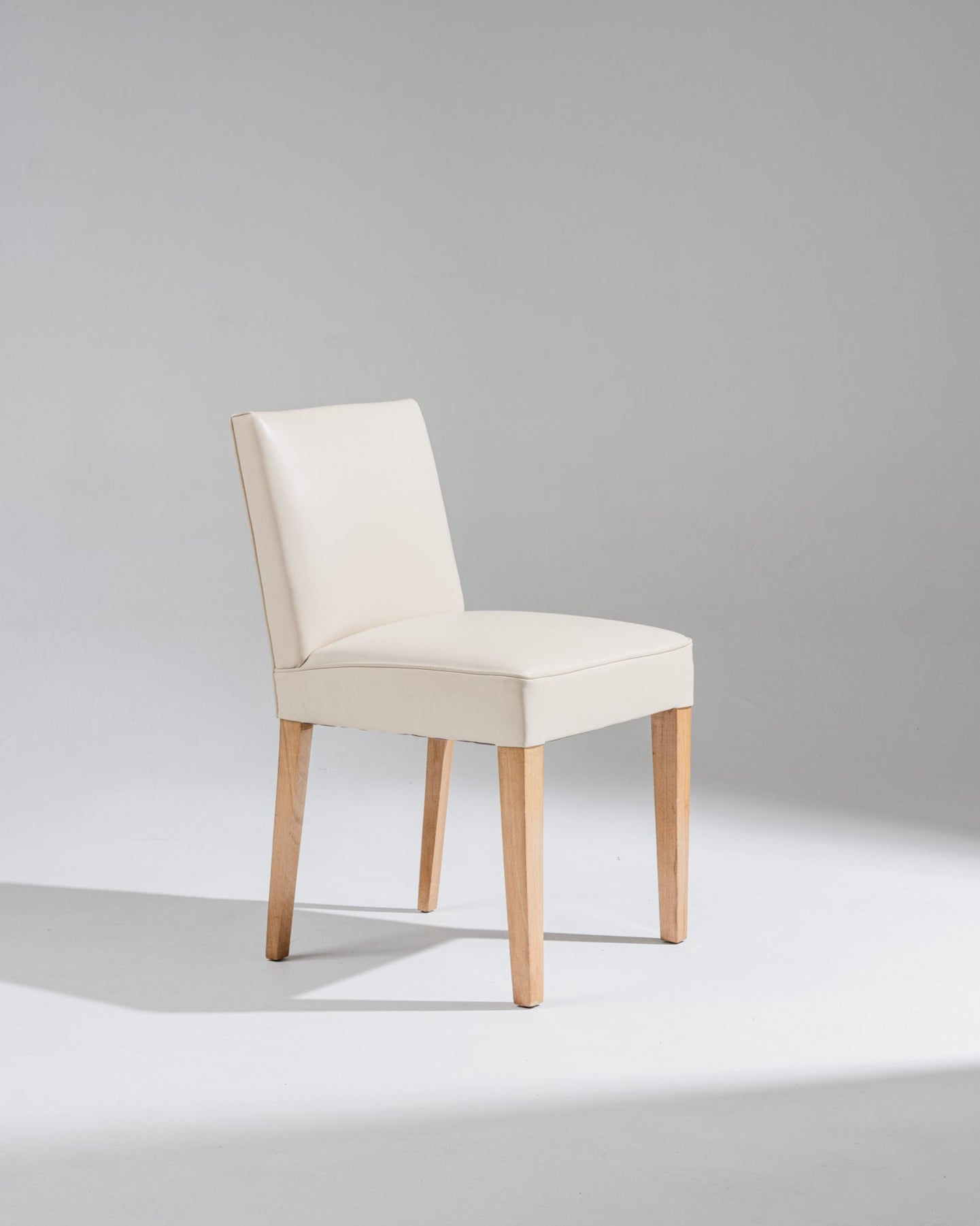 SYCAMORE CHAIR AND FABRIC