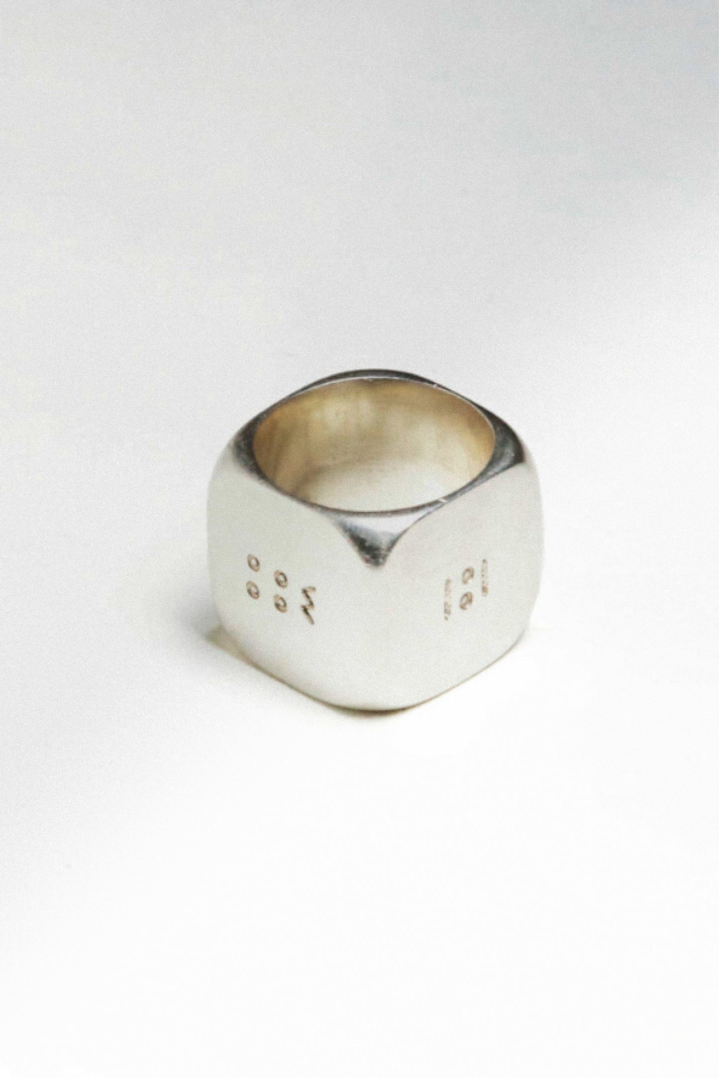 "ASAR DICE" RING 