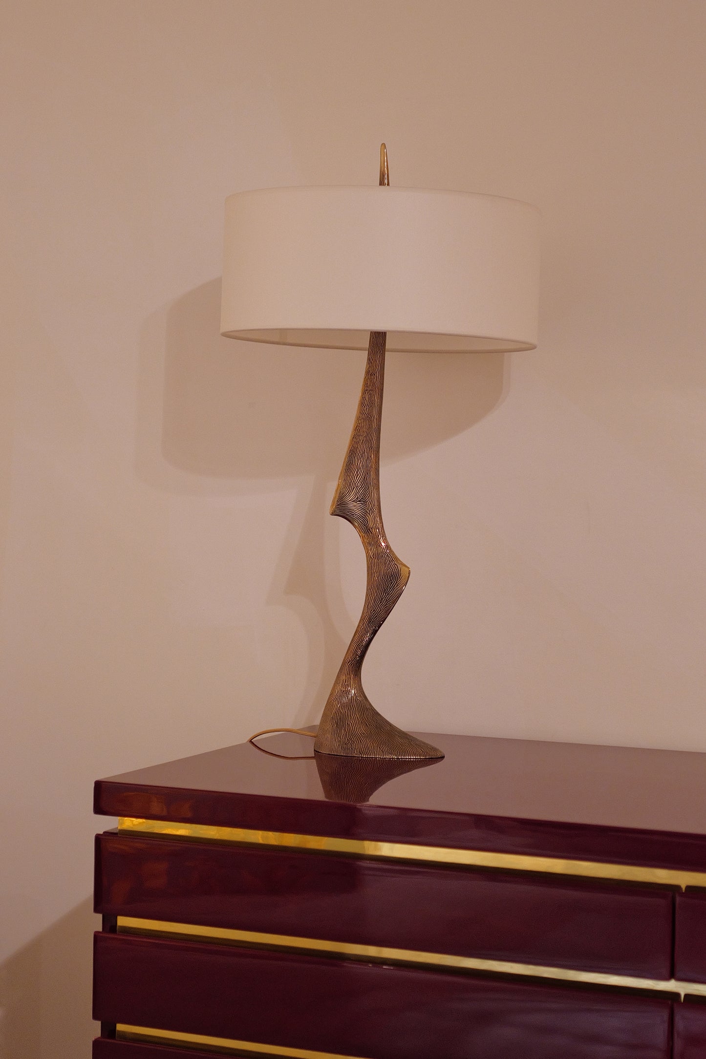 “WOODOAK” LAMP