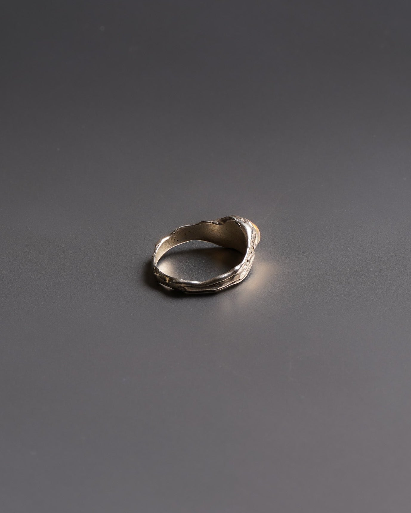 AURA RING IN 925 SILVER AND OPAL