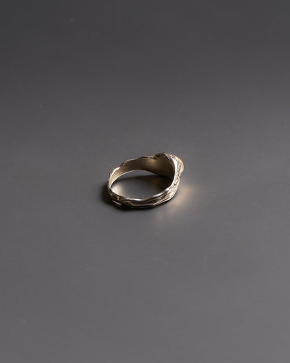 AURA RING IN 925 SILVER AND OPAL