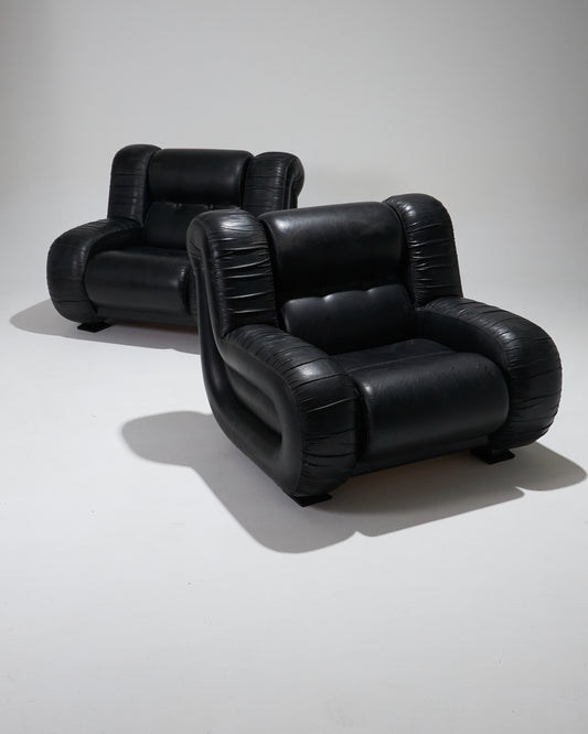 Par de sillones de cuero italiano, 1970s