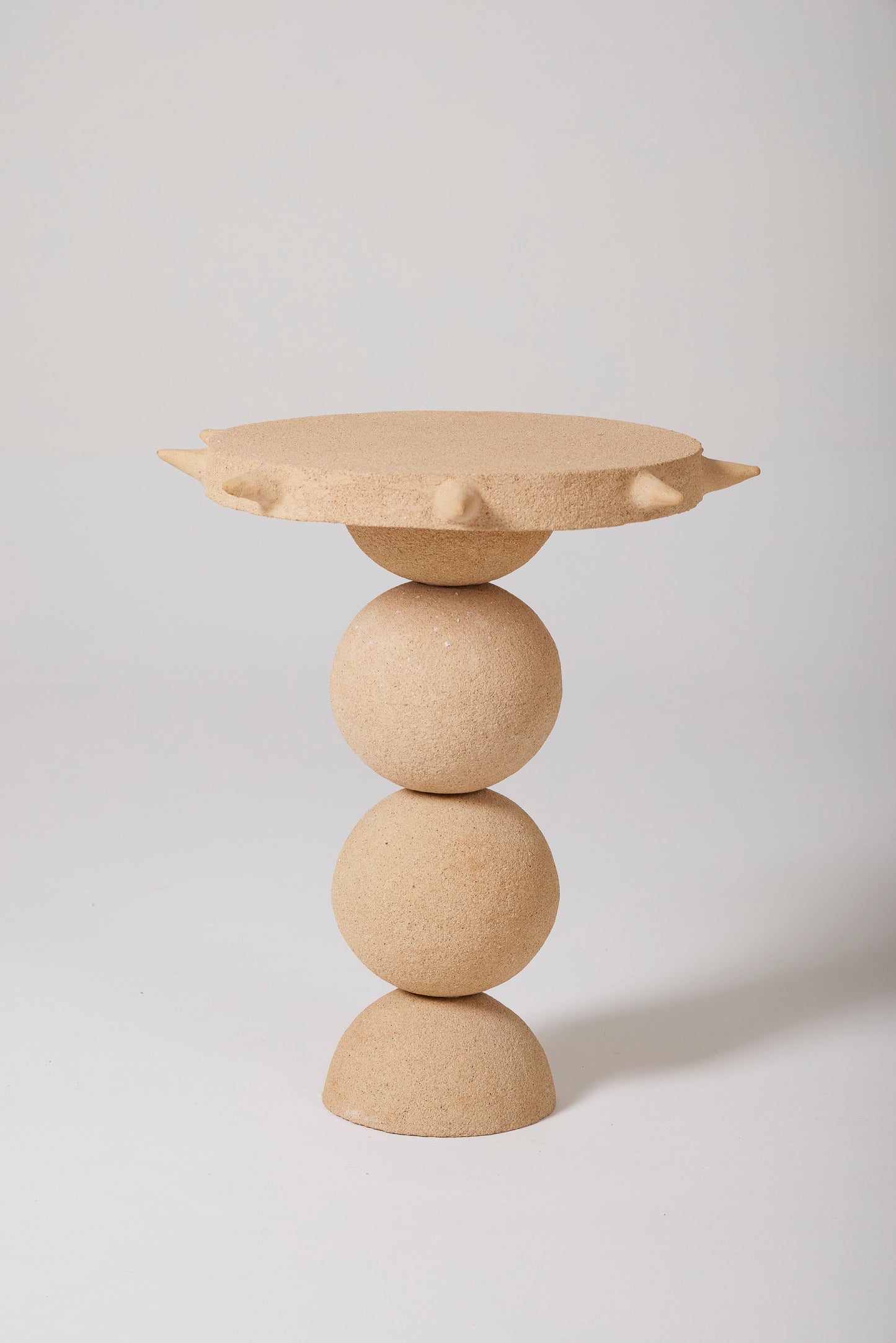 “JUPITER” TABLE