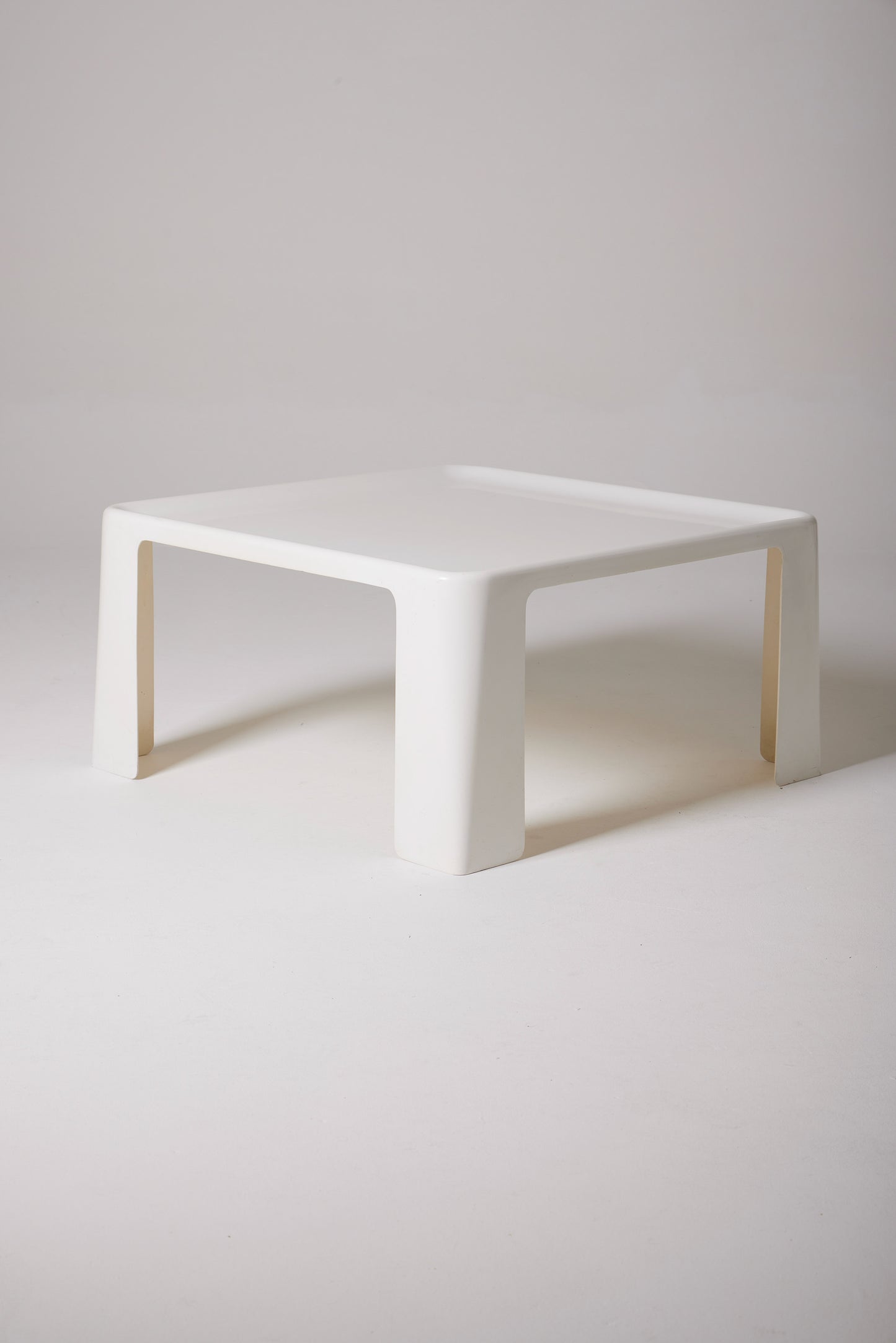 AMANTA MARIO BELLINI COFFEE TABLE