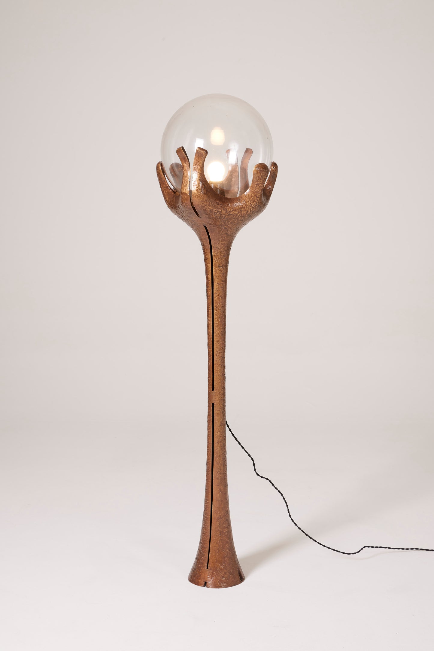 LAMPADAIRE EN BRONZE