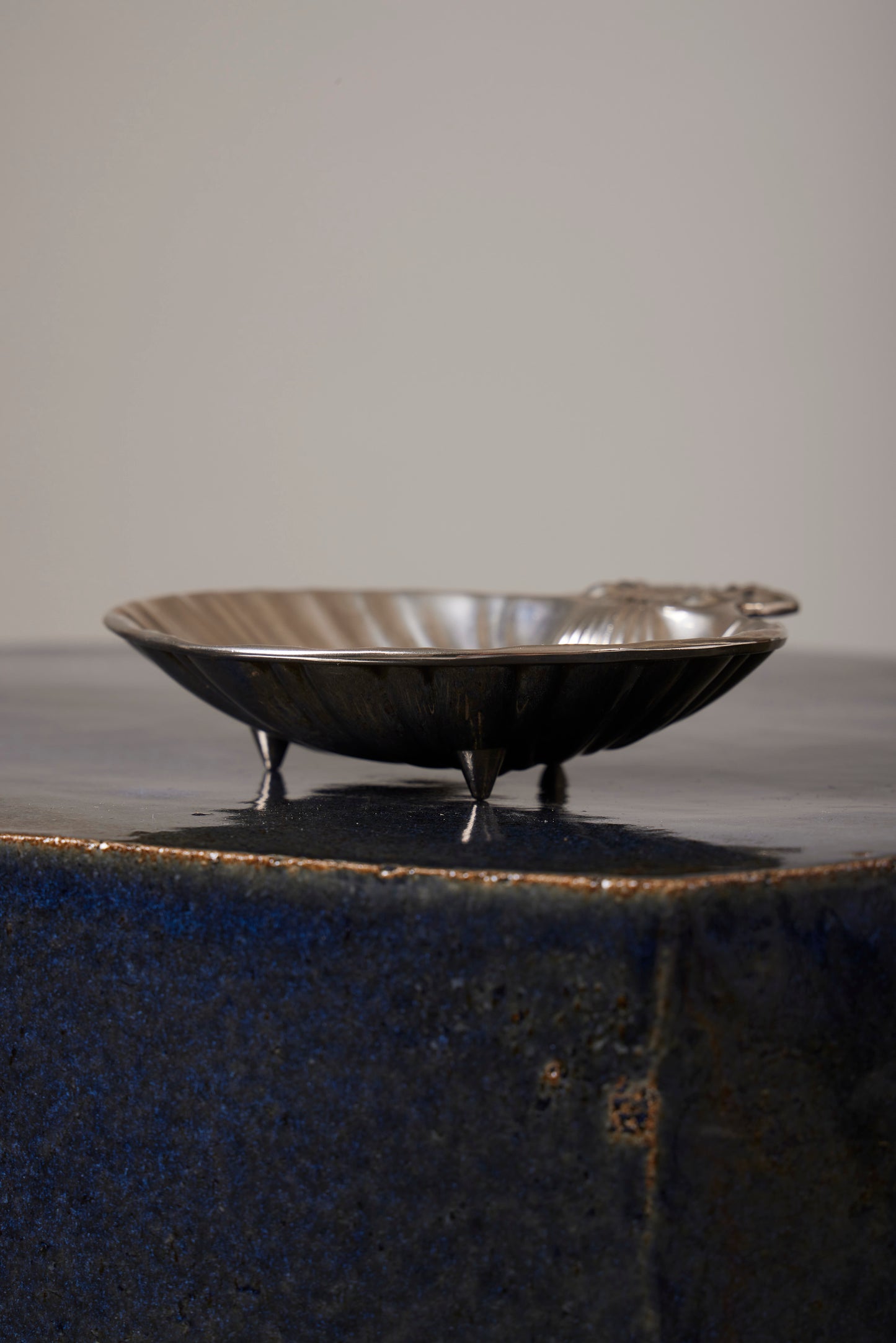 METAL SHELL BOWL