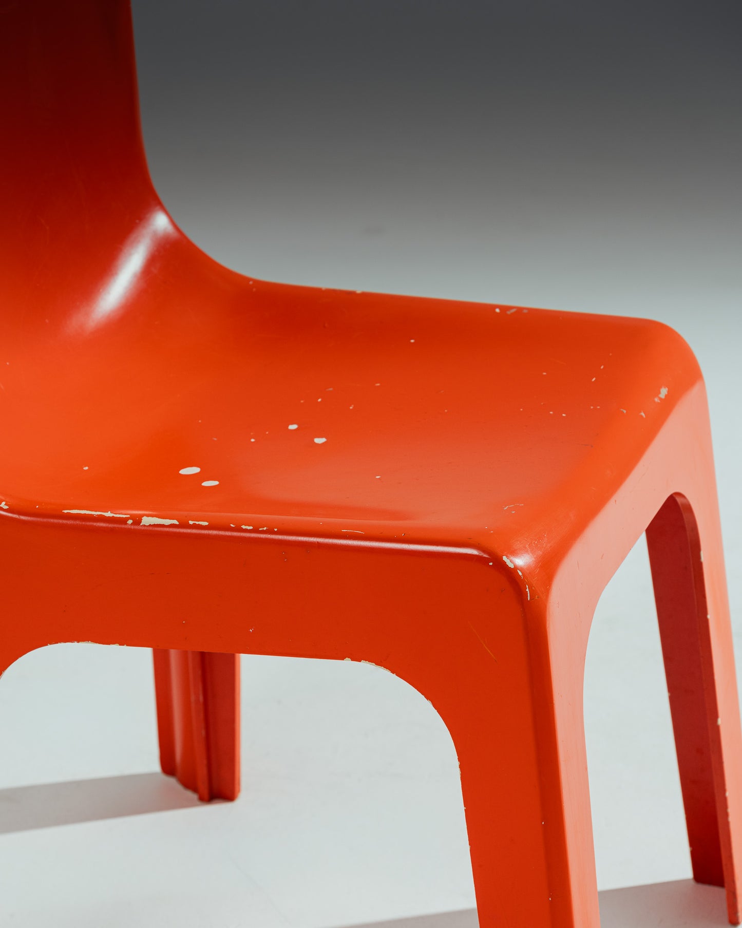 CHAISE MONOBLOC, ÉTIENNE FERMIGIER, 1970s