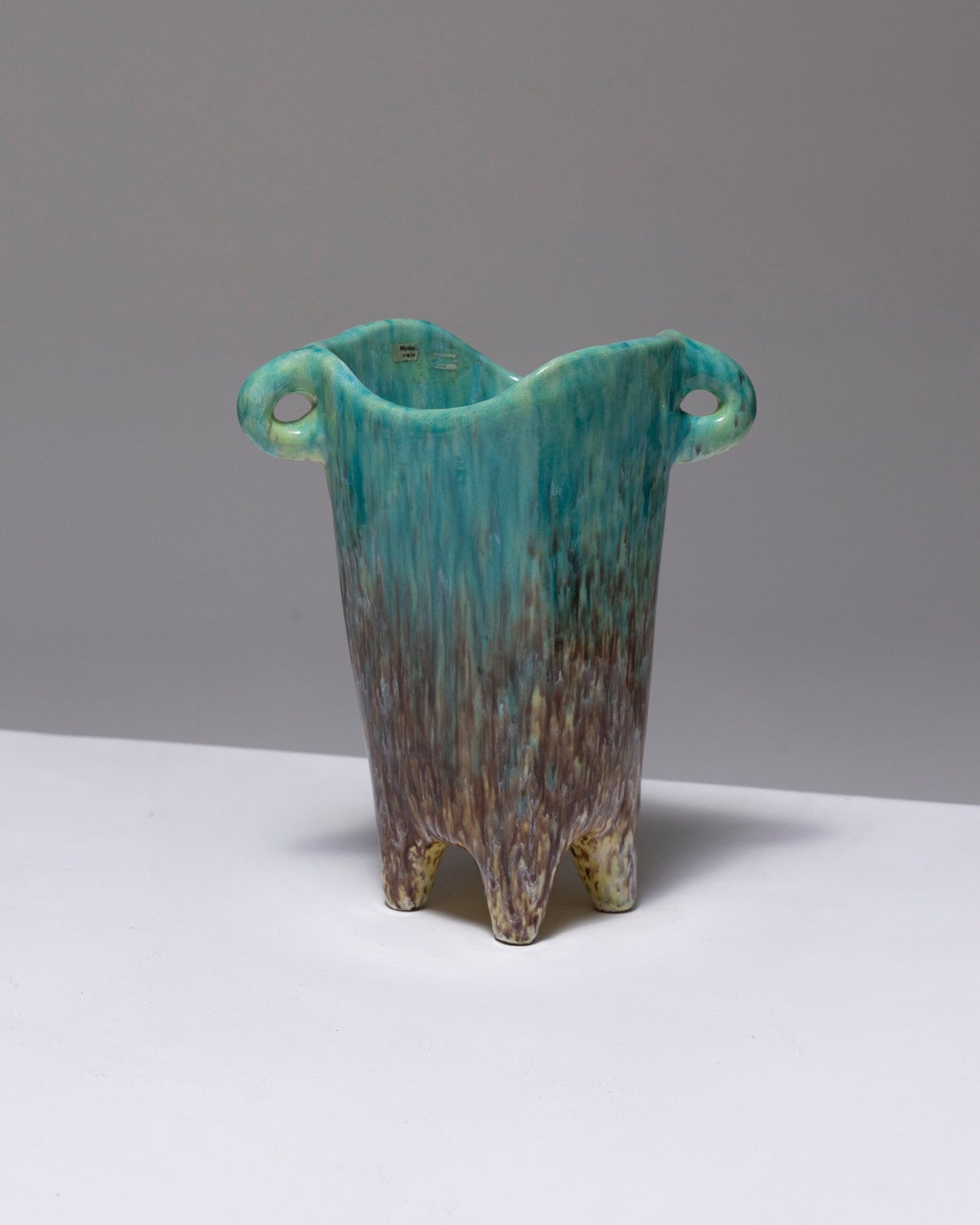 VASE EN FAÏENCE ÉMAILLÉE, ACCOLAY, 1950s