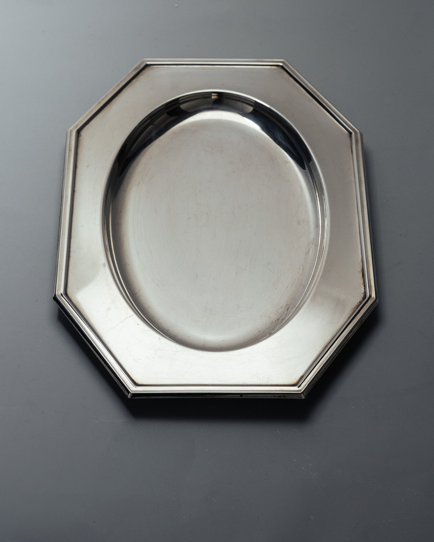 SILVER-PLATED METAL TRAY, FLEURON, 1960s