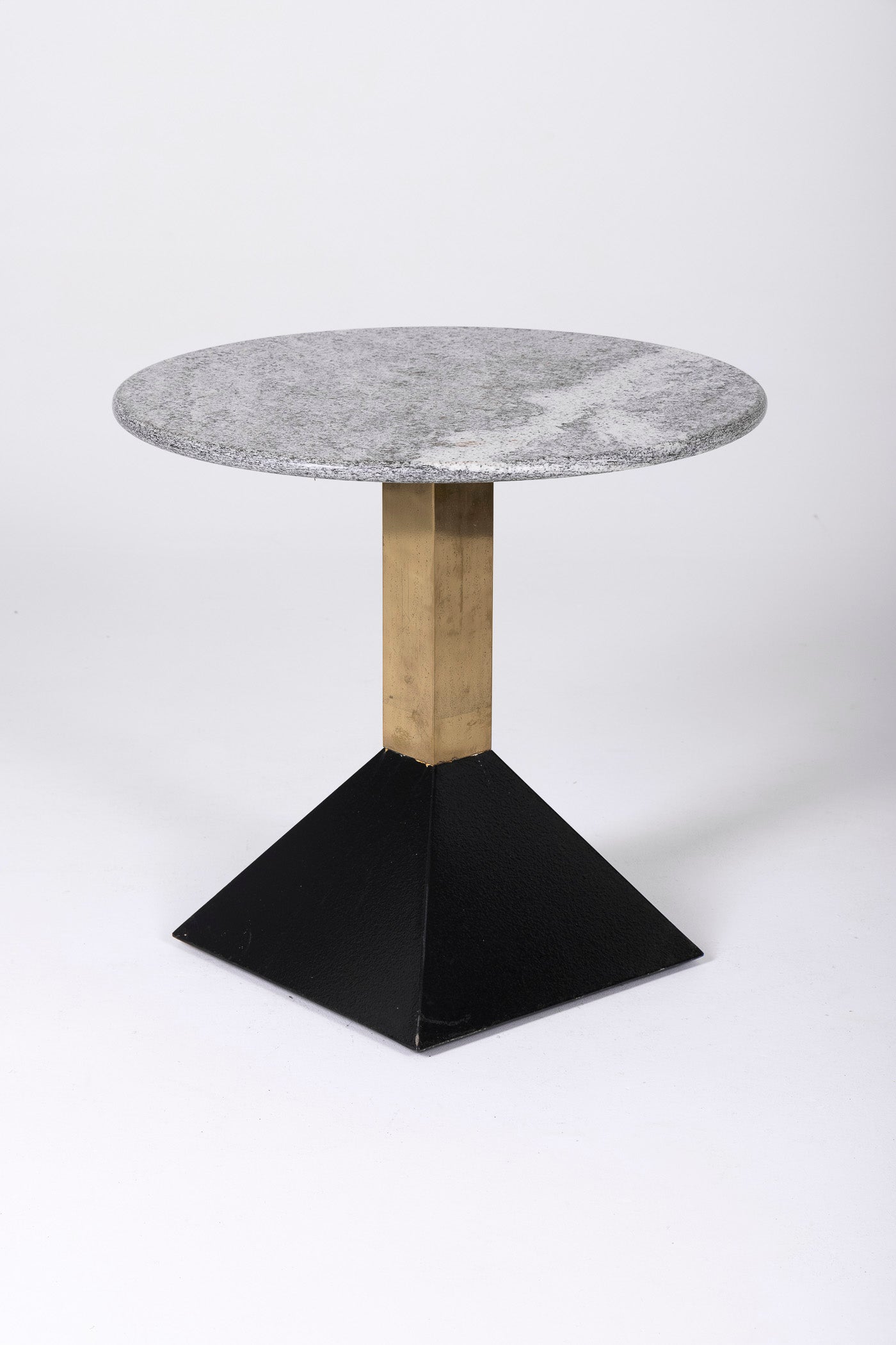 Memphis side table or pedestal table