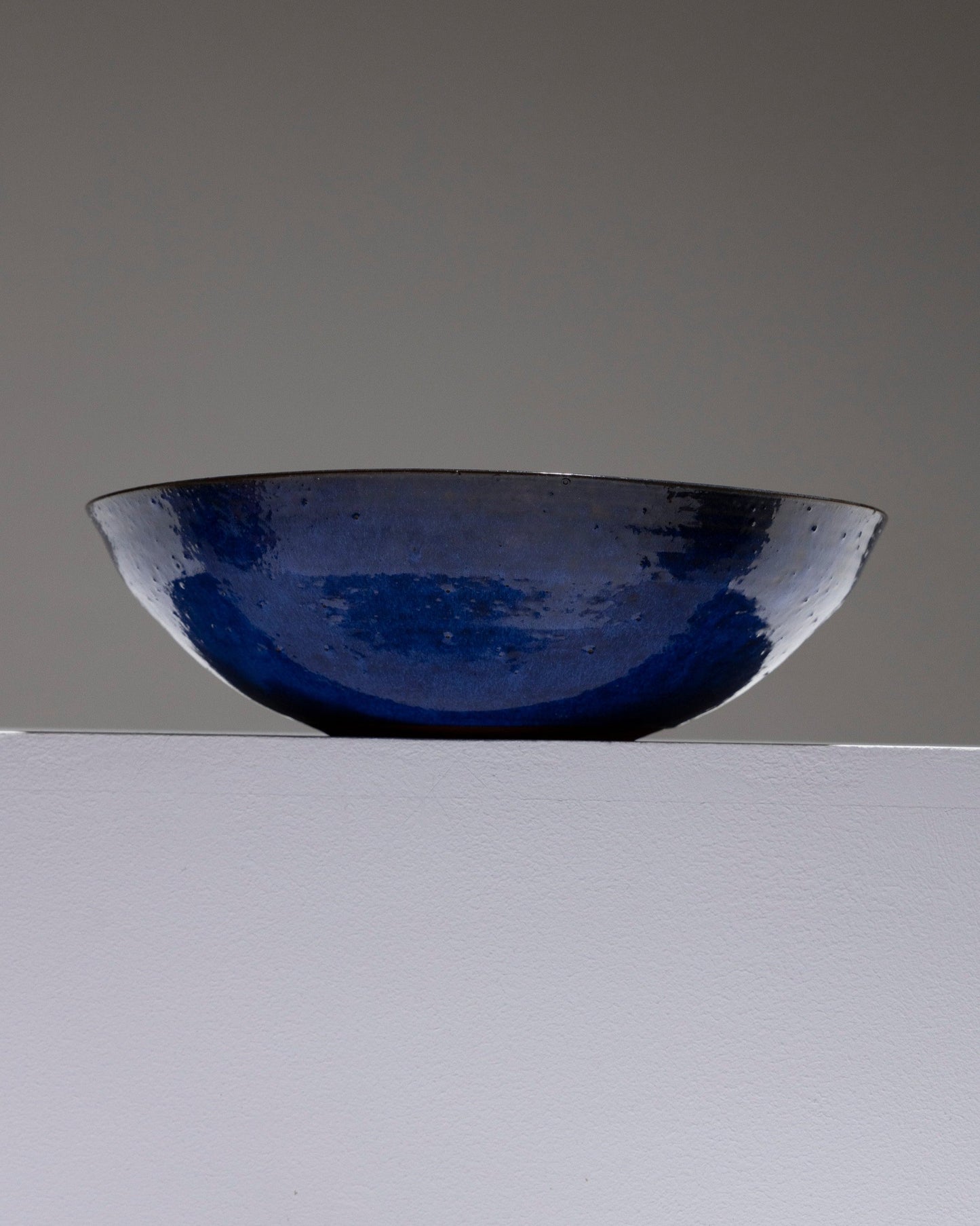 CIRCULAR CUP IN BLUE EARTHENWARE, DEQUEKER, 1960s