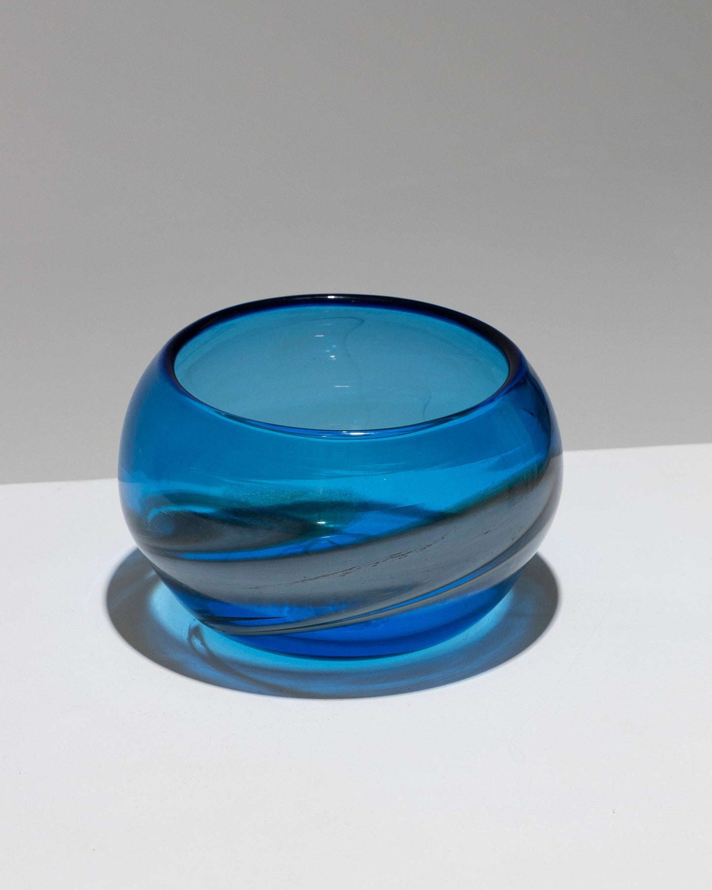 LARGE HIGH BLUE BLOWN GLASS BOWL, 1980s