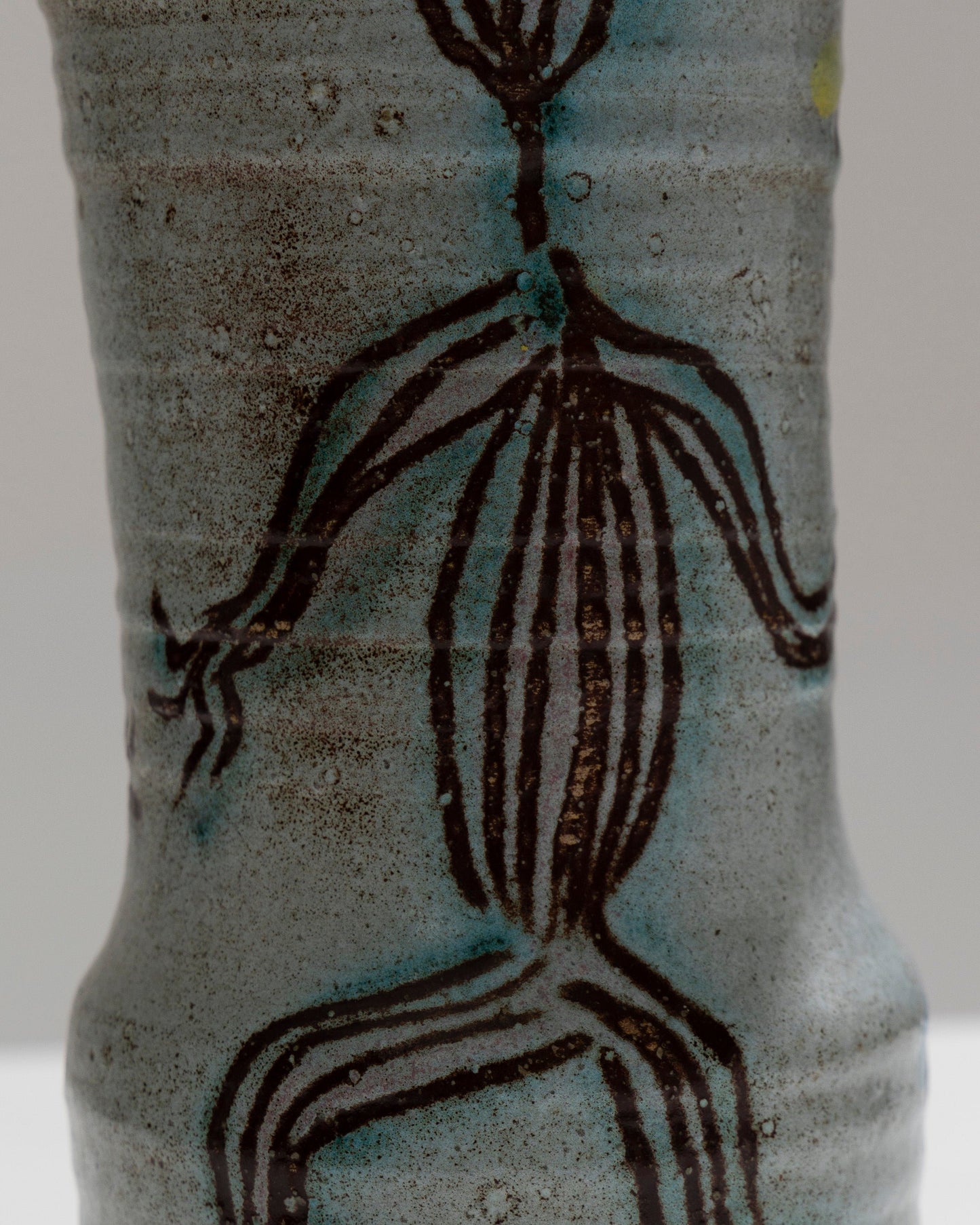 VASE EN FAÏENCE "AUX DEUX PERSONNAGES", ACCOLAY, 1950s