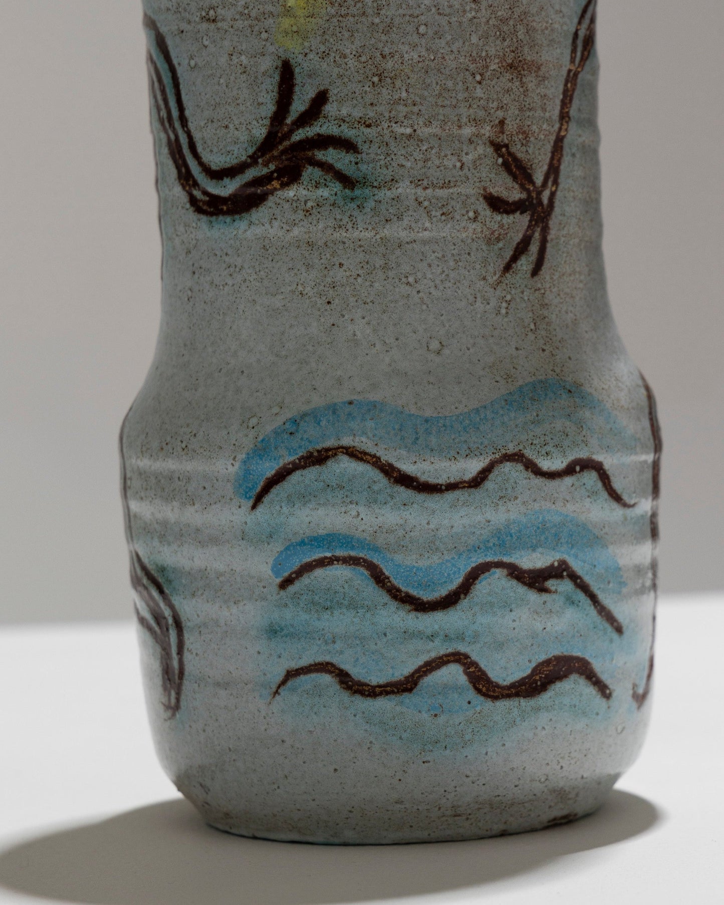 VASE EN FAÏENCE "AUX DEUX PERSONNAGES", ACCOLAY, 1950s