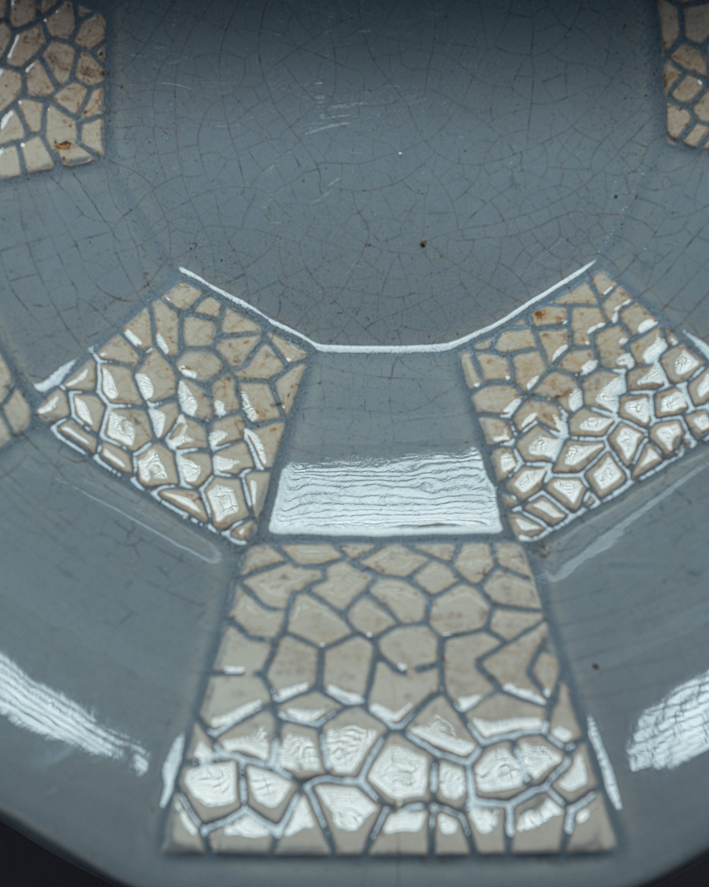 DODECAGONAL BOWL ON A FAIENCE PEDESTAL, 1950s