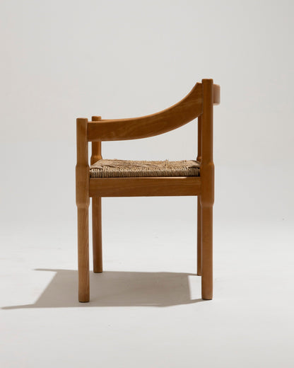 Coppia di sedie in paglia e legno, Vico Magistretti, Cassina, anni '60