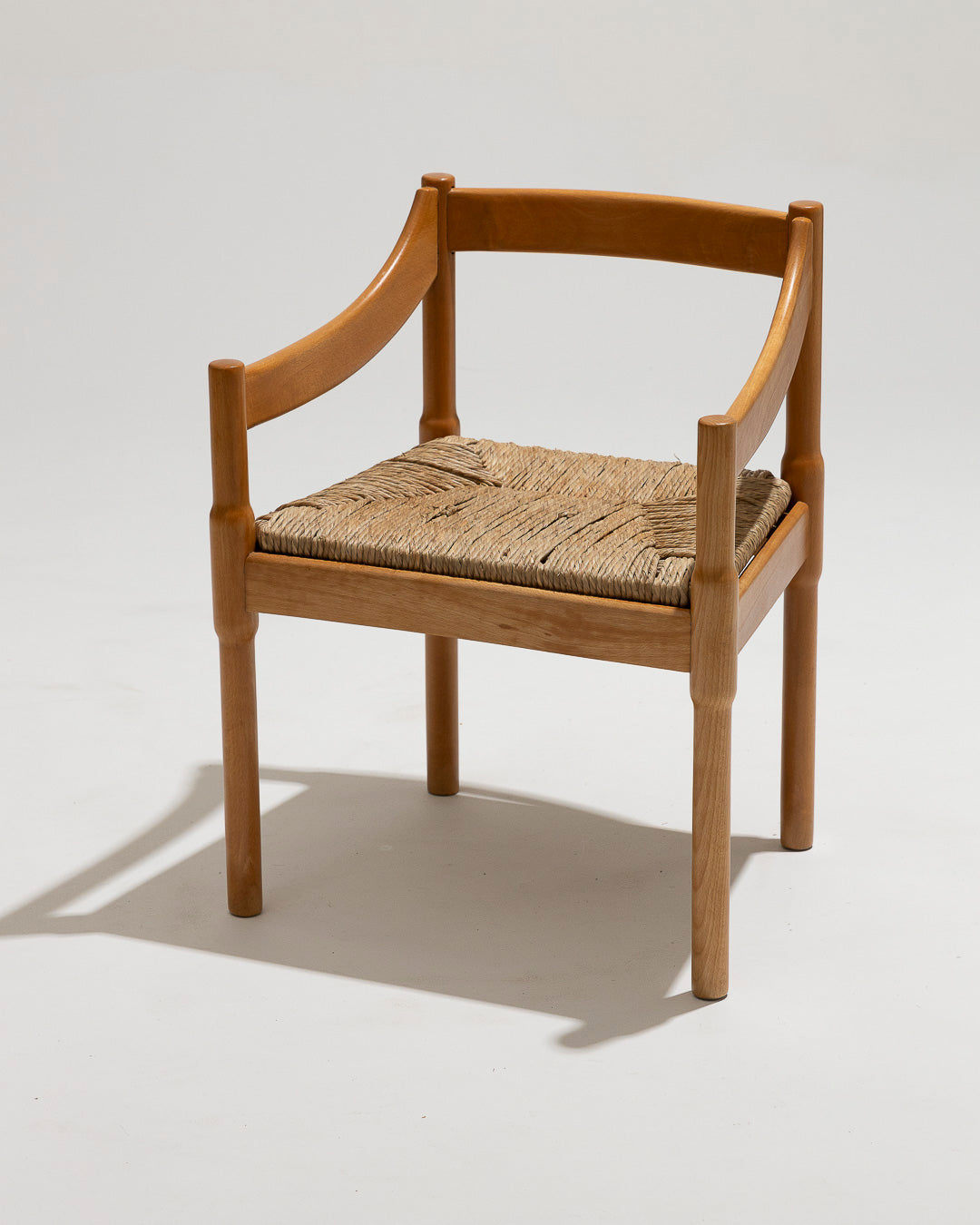 SET DE 4 CHAISES EN PAILLE ET BOIS, VICO MAGISTRETTI, CASSINA, 1960s