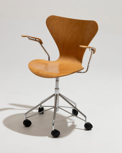 3217 DREHBÜROSTUHL, ARNE JACOBSEN, 1960er Jahre 