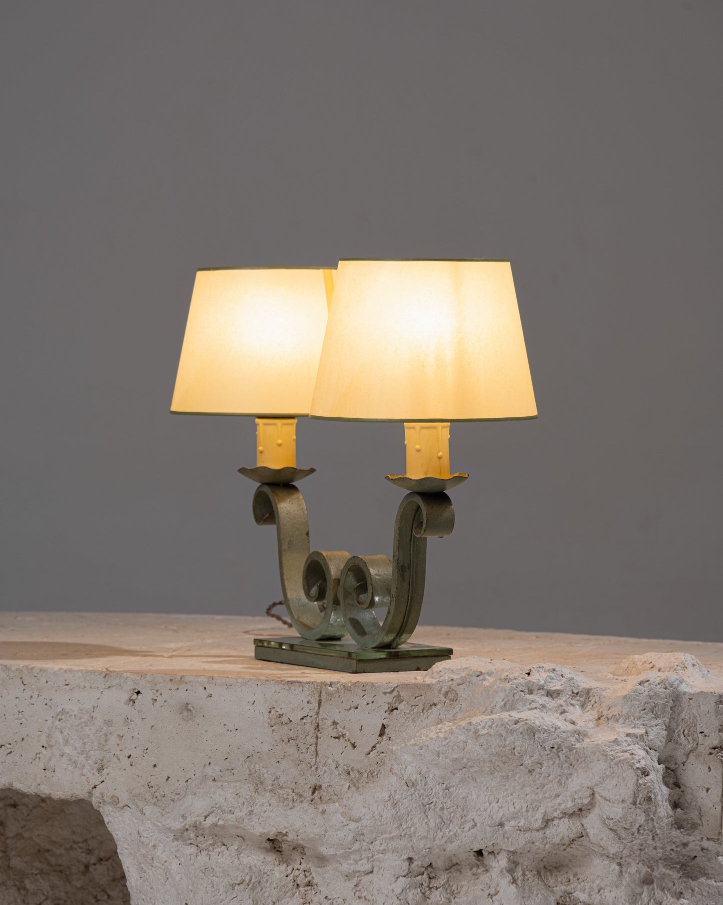 LAMPE À POSER EN BRONZE ET MIROIR, 1950s