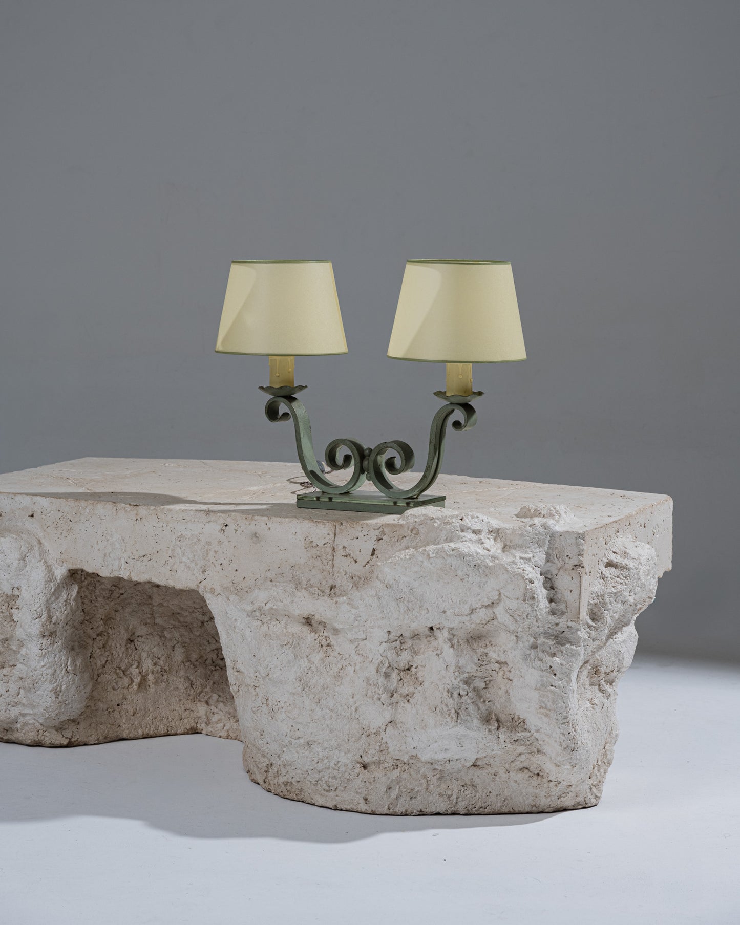 LAMPE À POSER EN BRONZE ET MIROIR, 1950s