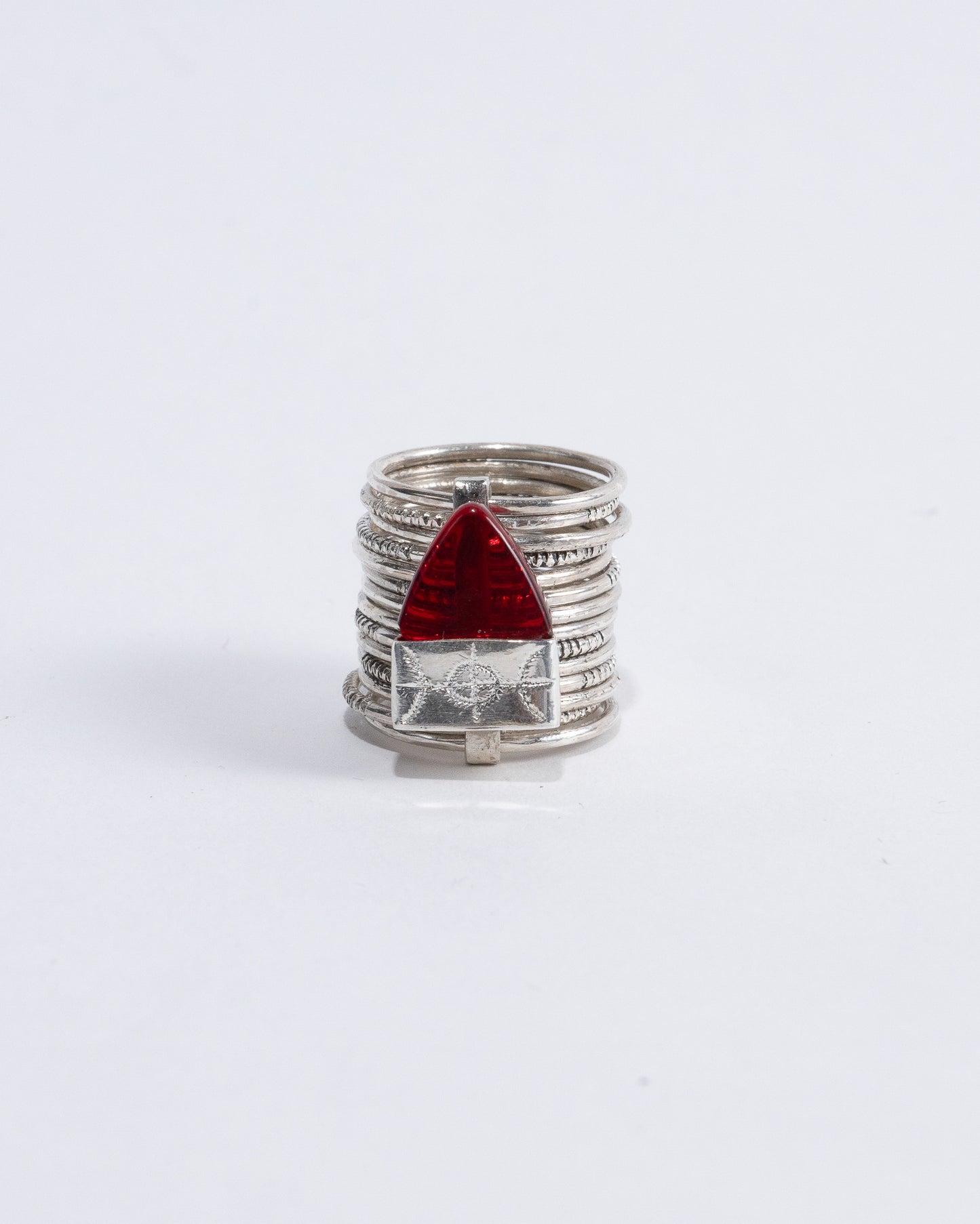 "AKOR" RING IN 925 SILVER AND RED CRYSTAL