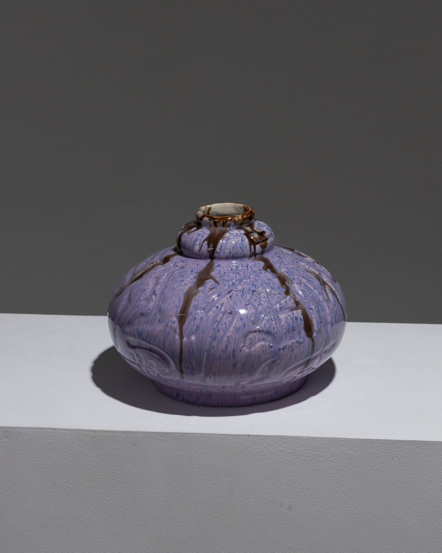 PETIT VASE BOULE EN CÉRAMIQUE, 1940s