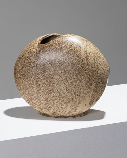 VASE EN GRÈS À PANSE APLATIE, 1970s