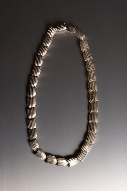 COLLIER EN MÉTAL ARGENTÉ, CLAUDE MONTANA, 1980s