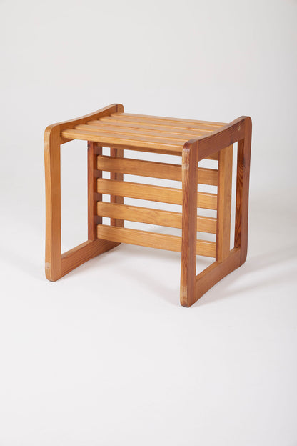 Tabouret en chêne 3 positions du designer français Marcel Gascoin (1907-1986) édité par Arhec dans les années 1950. Très bon état.