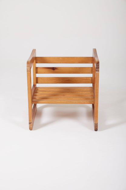 Tabouret en chêne 3 positions du designer français Marcel Gascoin (1907-1986) édité par Arhec dans les années 1950. Très bon état.