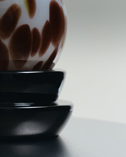 LAMPE GLOBE COCA WHITE