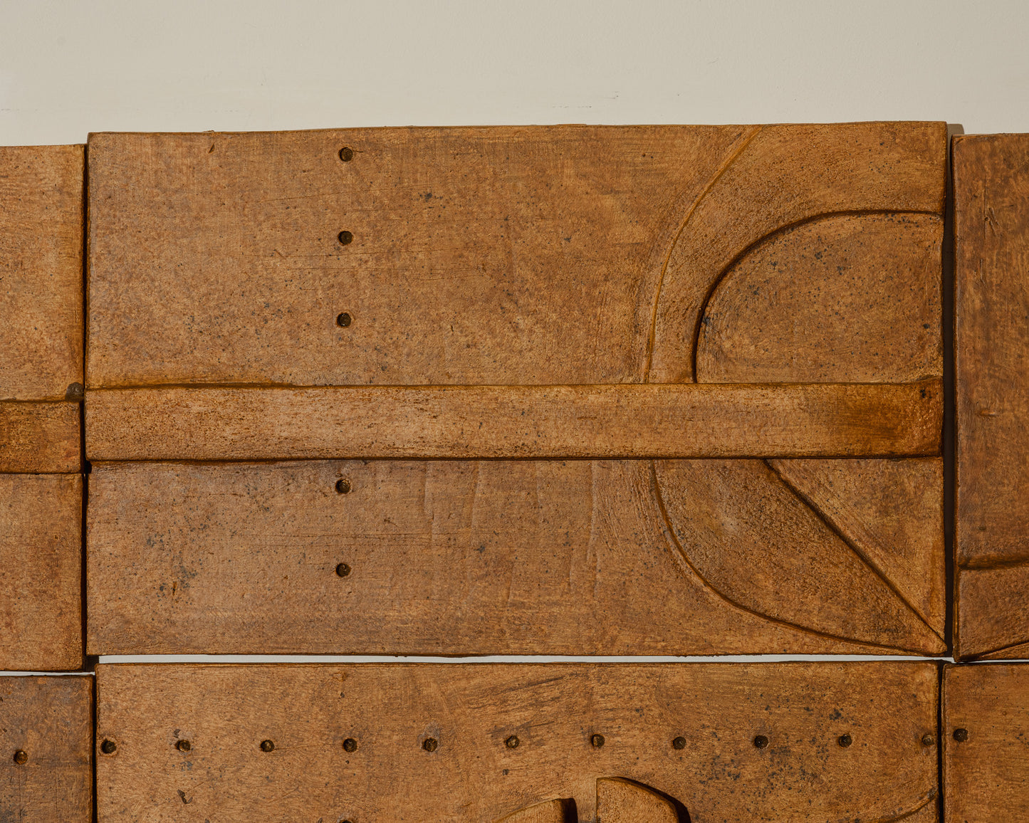 Cordoba wall installation in ceramic