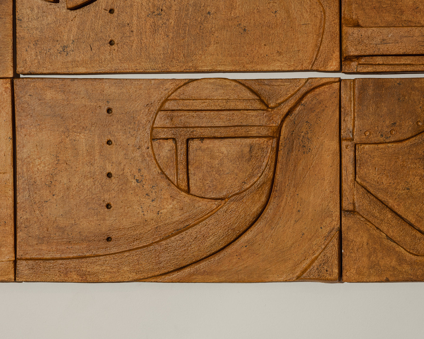 Cordoba wall installation in ceramic