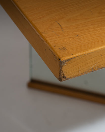 WOOD AND GLASS DINING TABLE