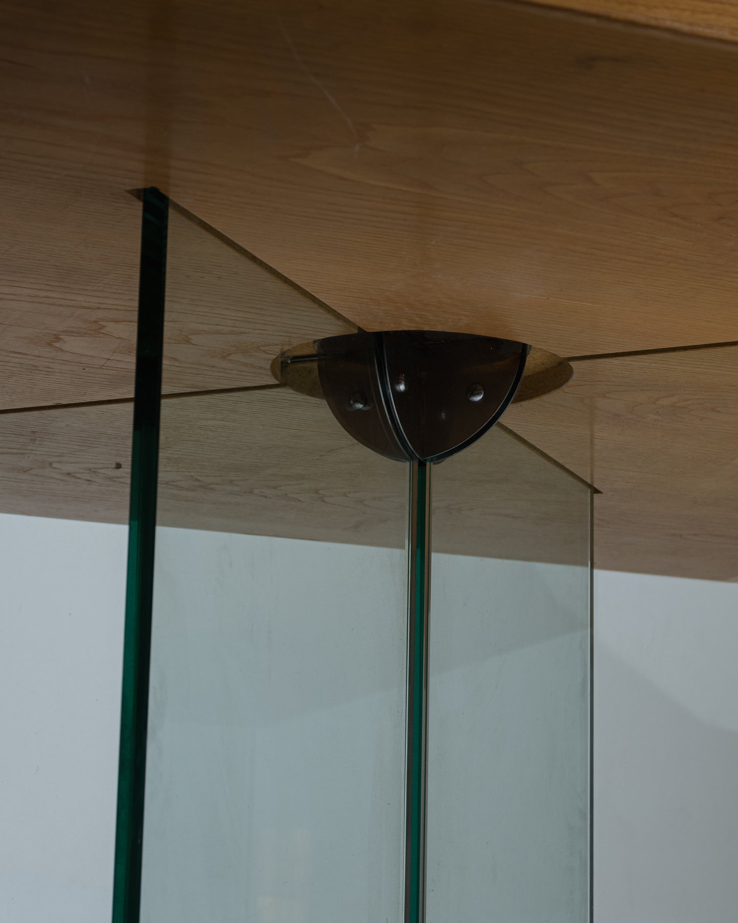 WOOD AND GLASS DINING TABLE