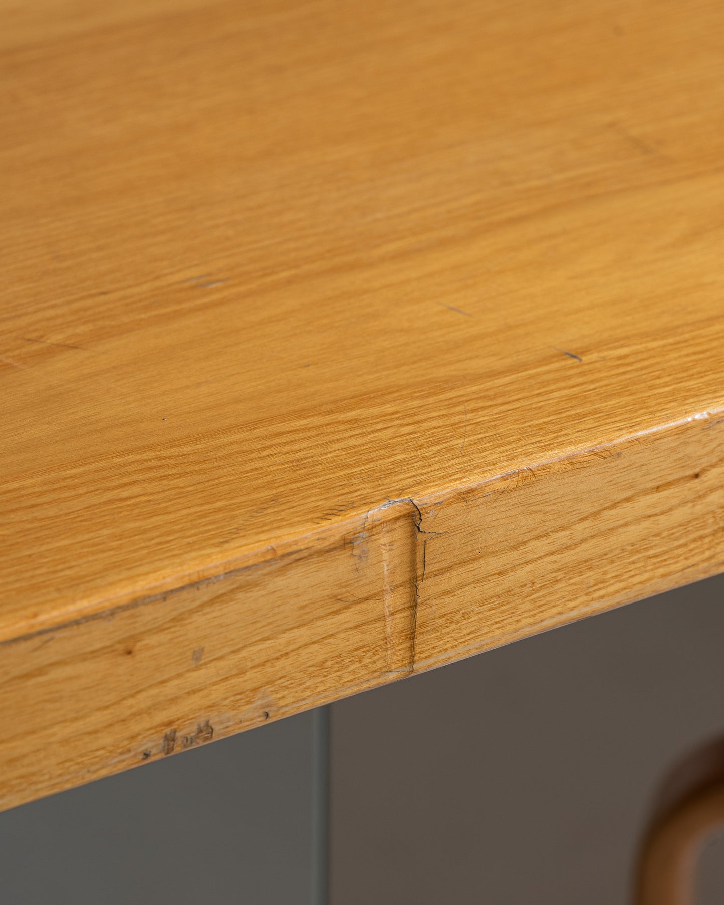 WOOD AND GLASS DINING TABLE