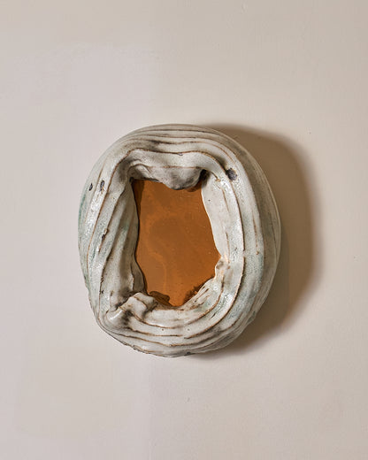 PETIT MIROIR CÉRAMIQUE ET VERRE DORÉ