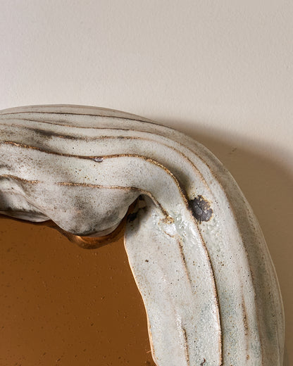 PETIT MIROIR CÉRAMIQUE ET VERRE DORÉ