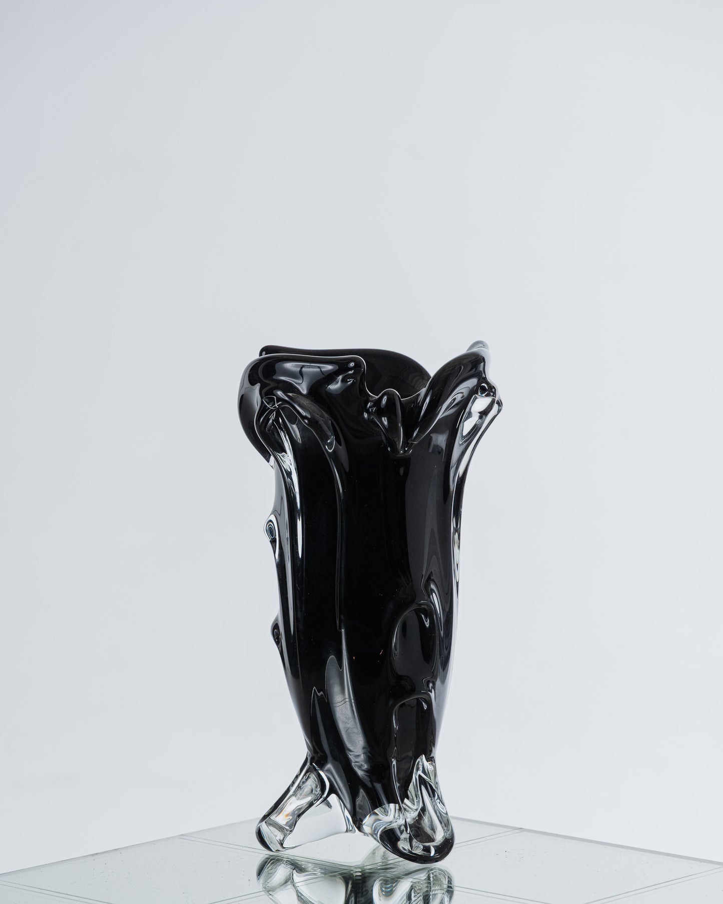 VASE EN VERRE DRAPÉ