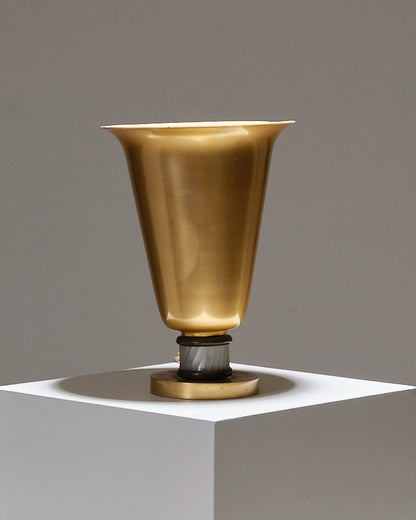 Art Deco lamp in gold metal, 1930s