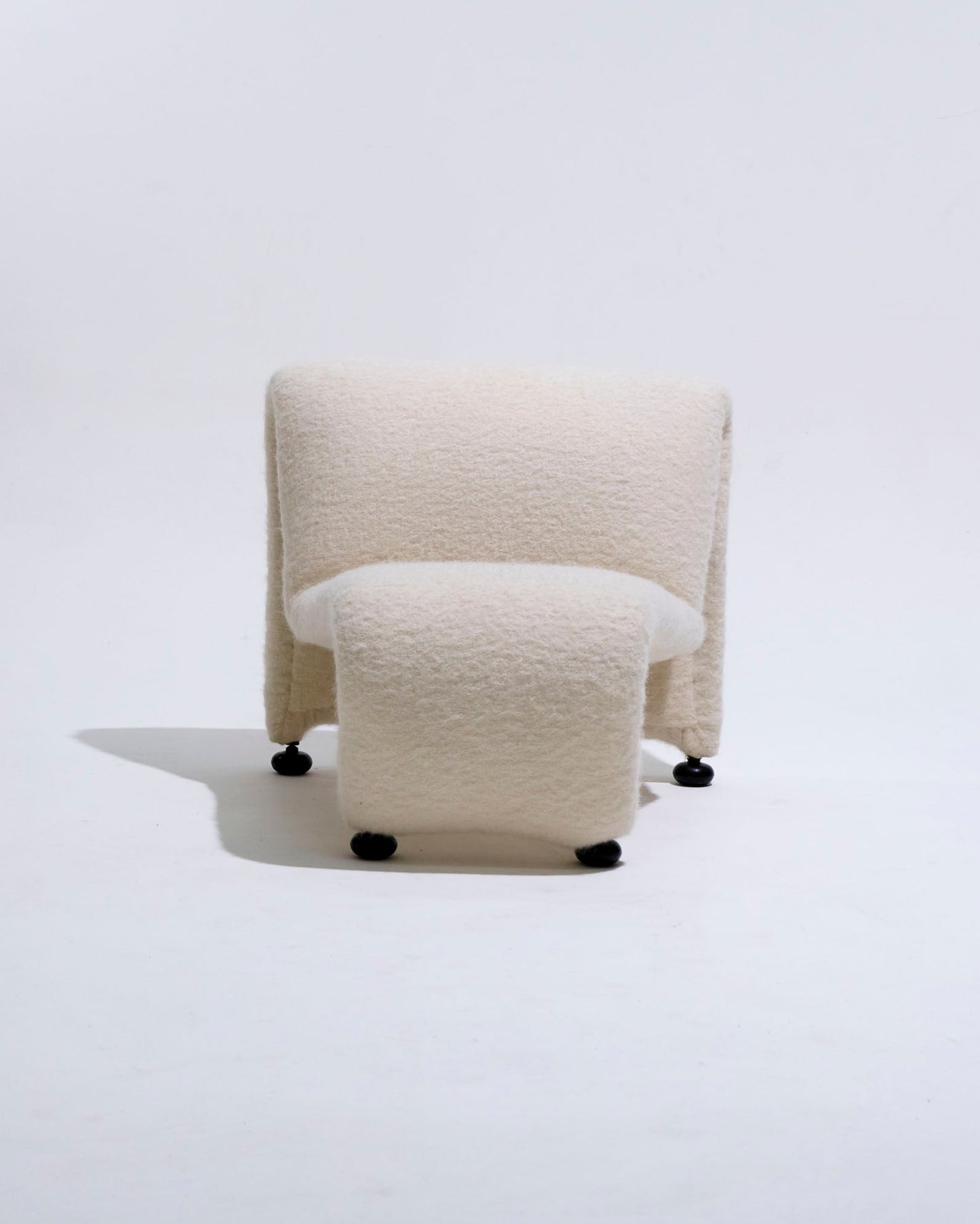 CHAUFFEUSE EN TISSU LAINEUX, ETIENNE FERMIGIER, 1970s