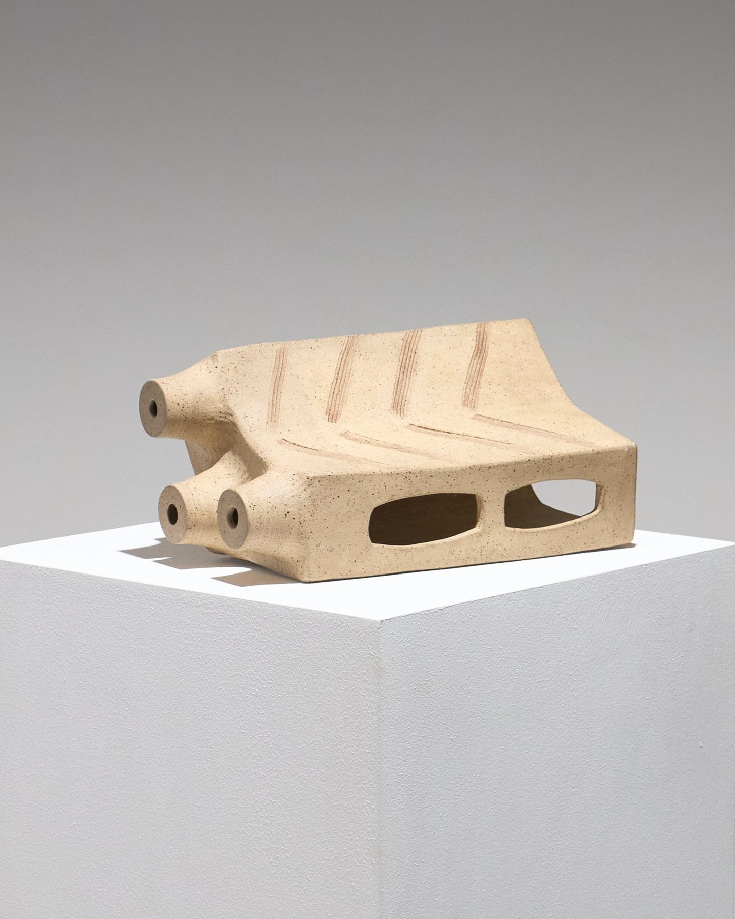 Brutalist sandstone soliflore