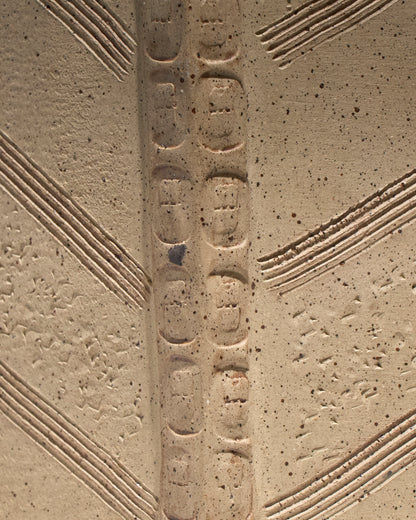 Brutalist sandstone soliflore